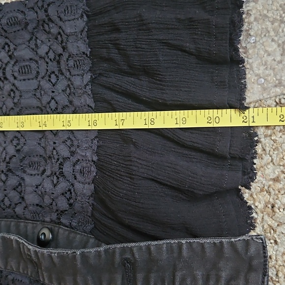 Free People Women's Black Denim Jacket with Lace Detail - Picture 7 of 9